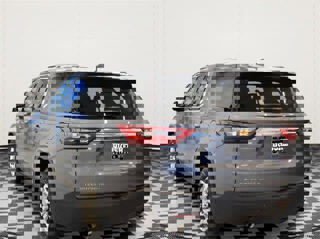 Used 2018 Chevrolet Traverse LT image 6