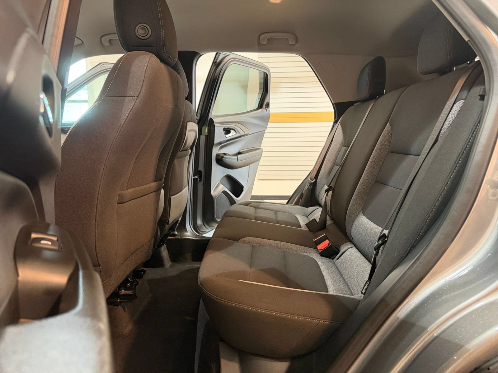 Used 2025 Chevrolet TrailBlazer LT FWD image 25