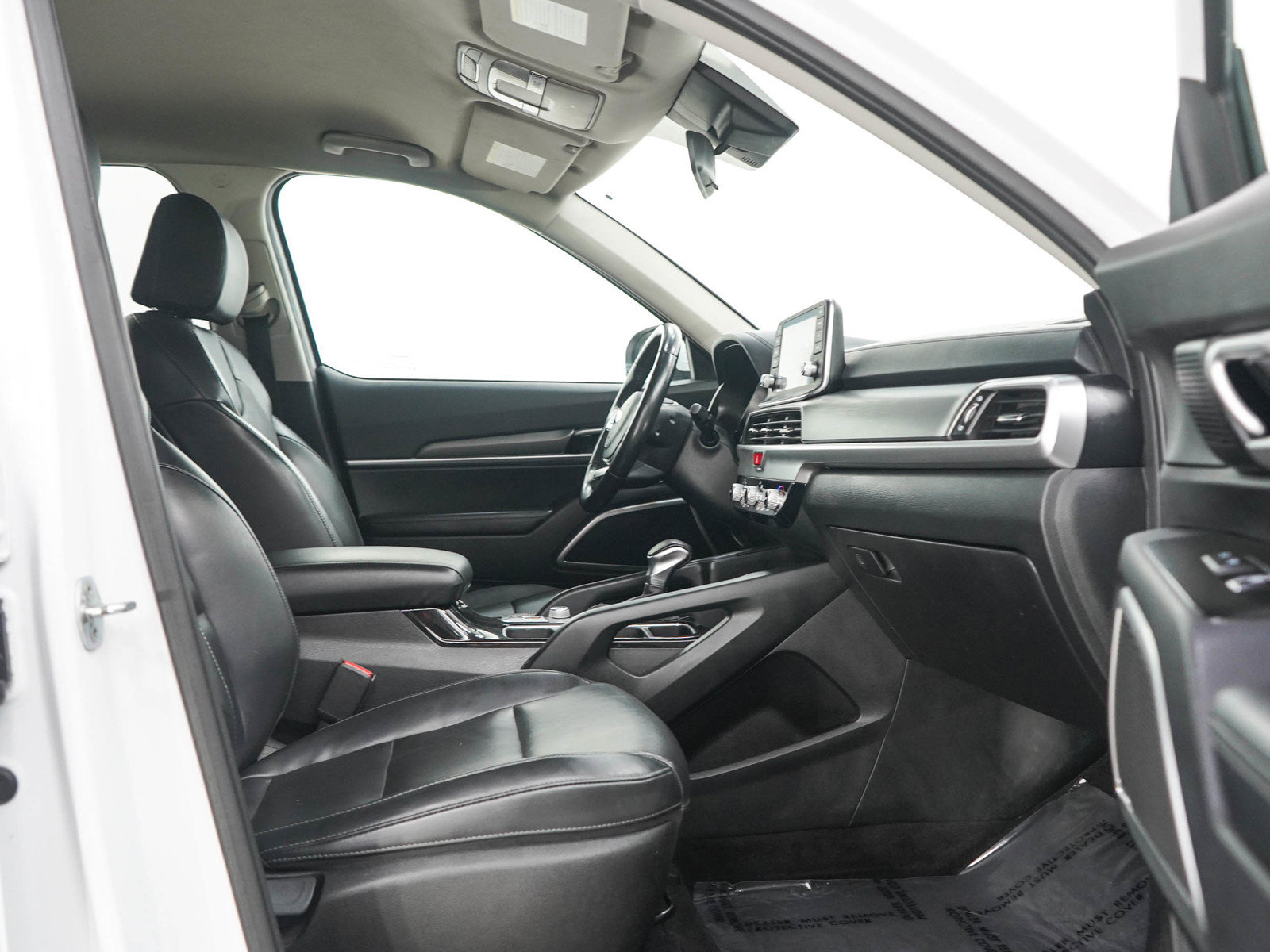 Used 2021 Kia Telluride LX AWD/4WD image 11