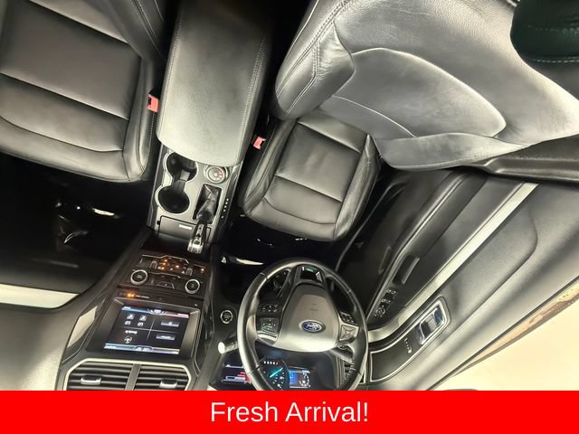Used 2016 Ford Explorer XLT w/ Equipment Group 202A AWD/4WD image 21