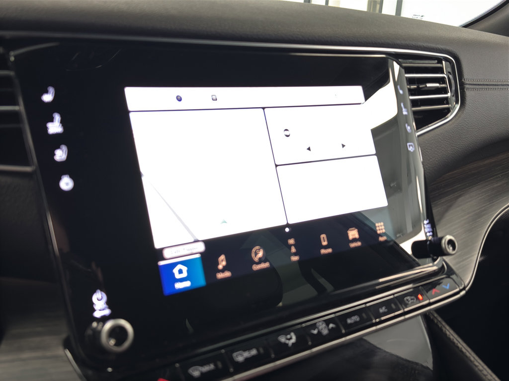 Used 2024 Jeep Wagoneer Series II image 27