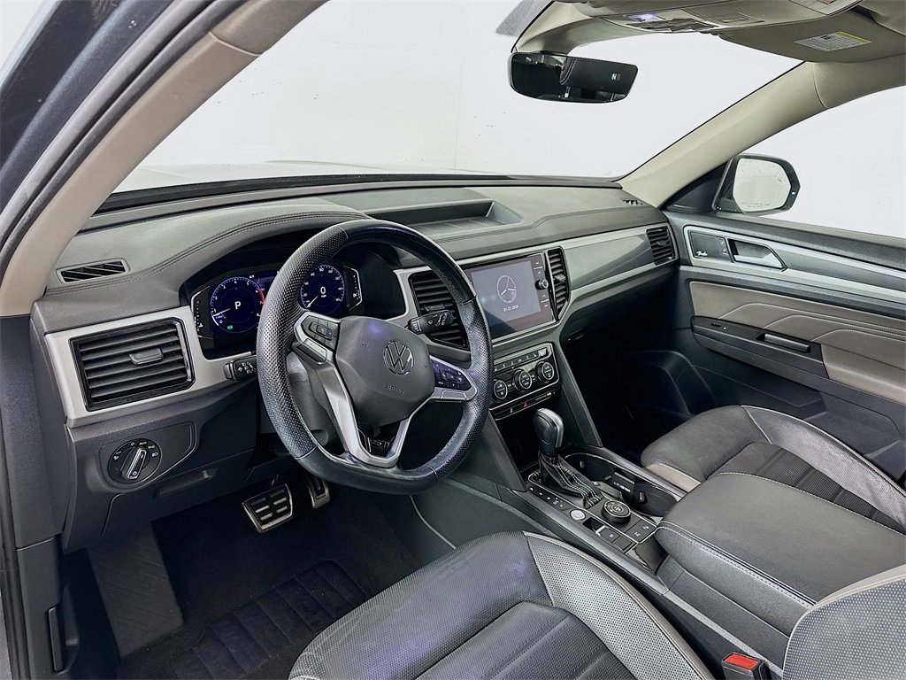 Used 2021 Volkswagen Atlas SEL Premium image 9