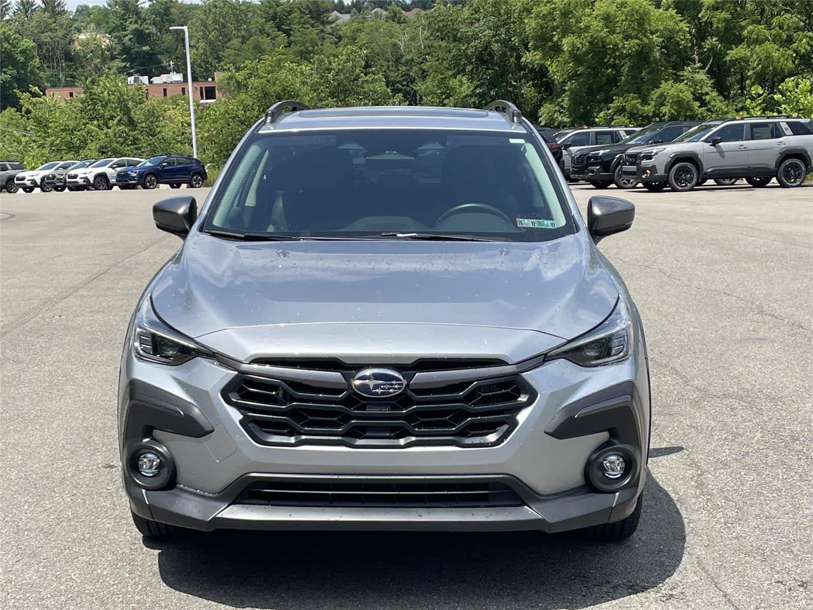 Used 2025 Subaru Crosstrek 2.5i Limited AWD/4WD image 8