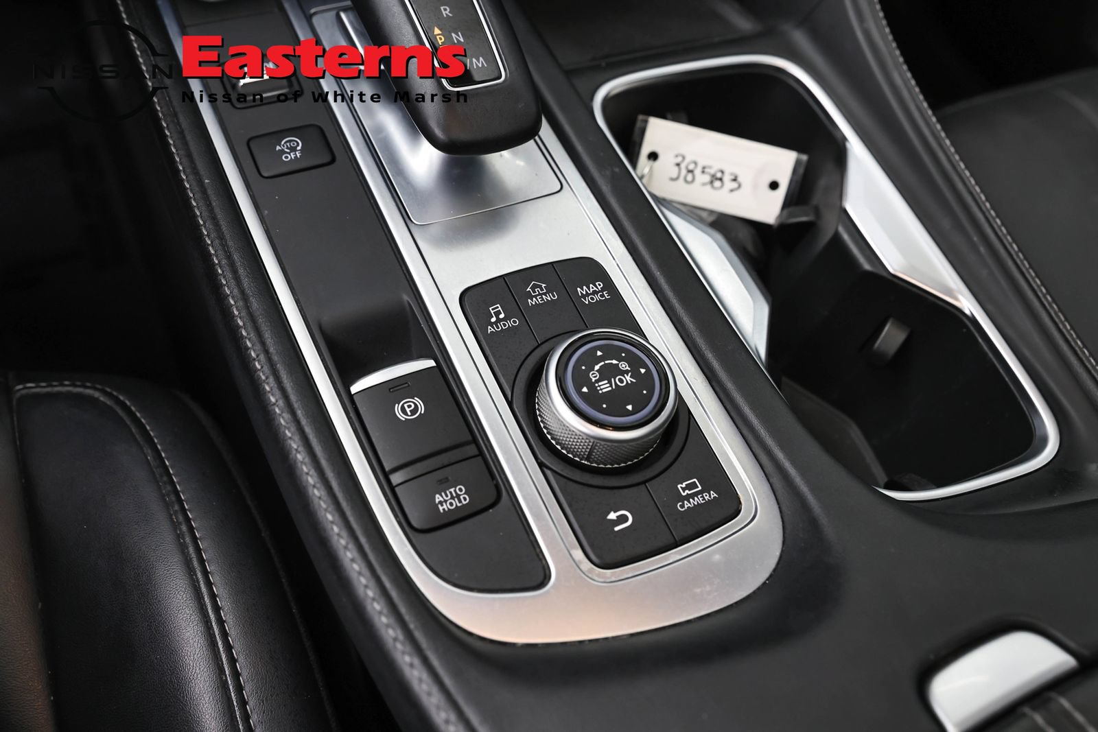 Used 2023 INFINITI QX60 Luxe w/ Cargo Package AWD/4WD image 19