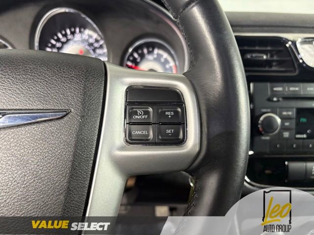 Used 2014 Chrysler 200 Touring FWD image 14
