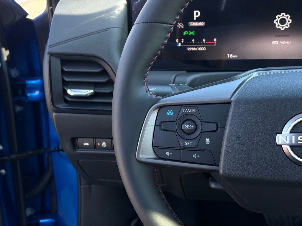 New 2026 Nissan Sentra SR w/ SR Premium Package FWD image 18