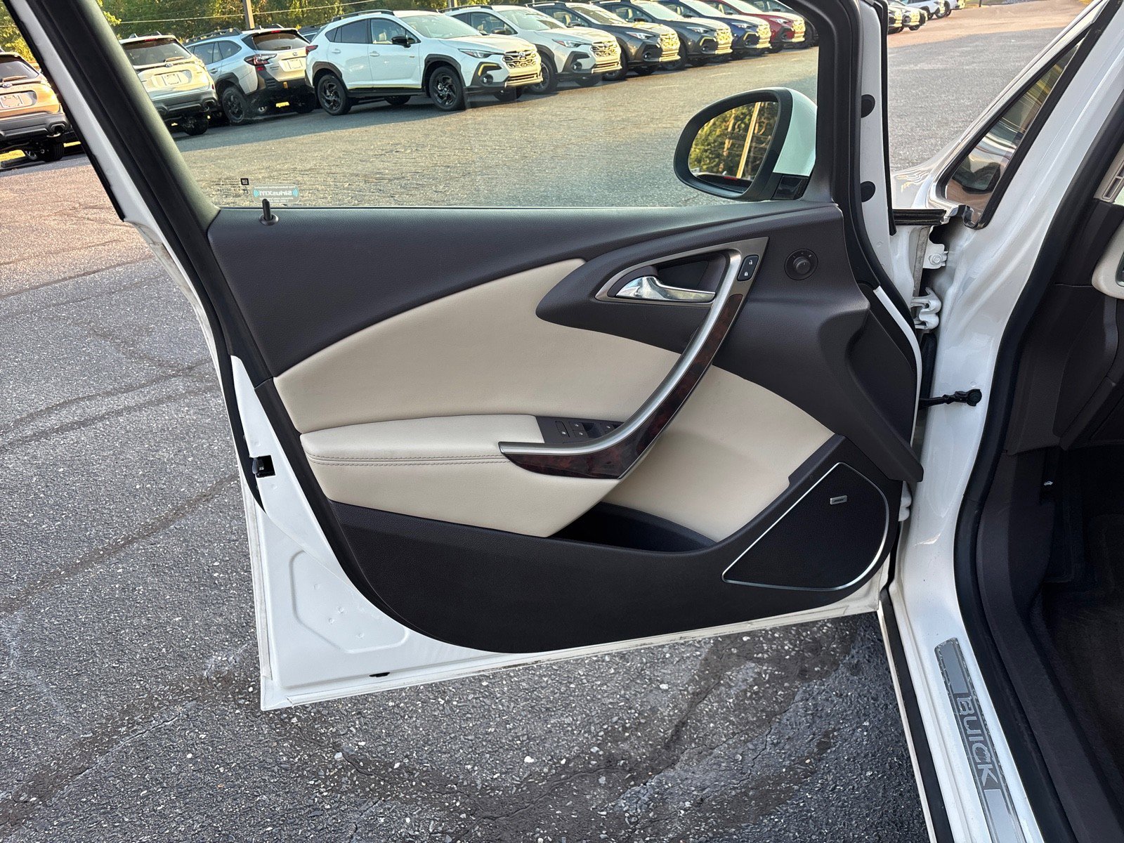 Used 2015 Buick Verano Leather w/ Experience Buick Package image 10