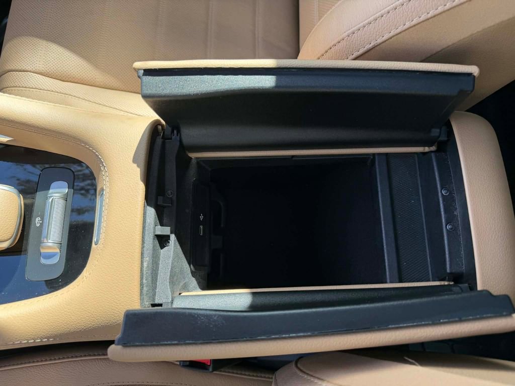 Used 2024 Mercedes-Benz GLS 580 4MATIC image 24