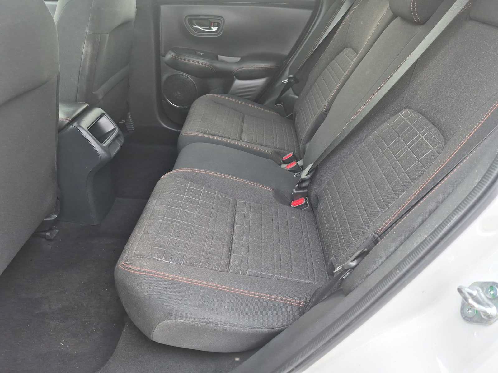Certified 2025 Honda HR-V Sport image 18
