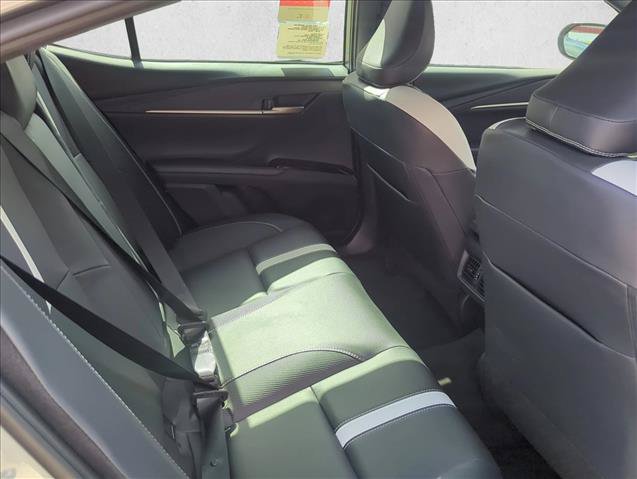 Certified 2026 Toyota Camry SE FWD image 21