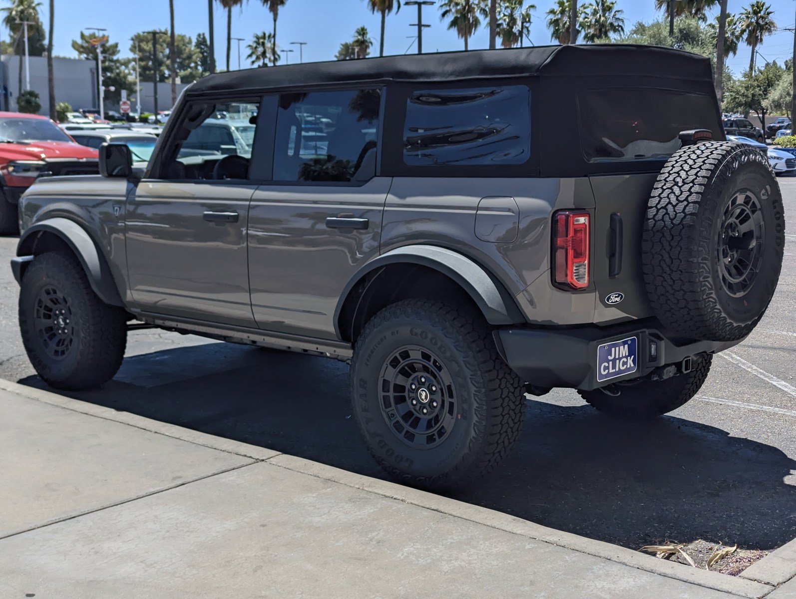 New 2026 Ford Bronco 4-Door w/ Sasquatch Package AWD/4WD image 4
