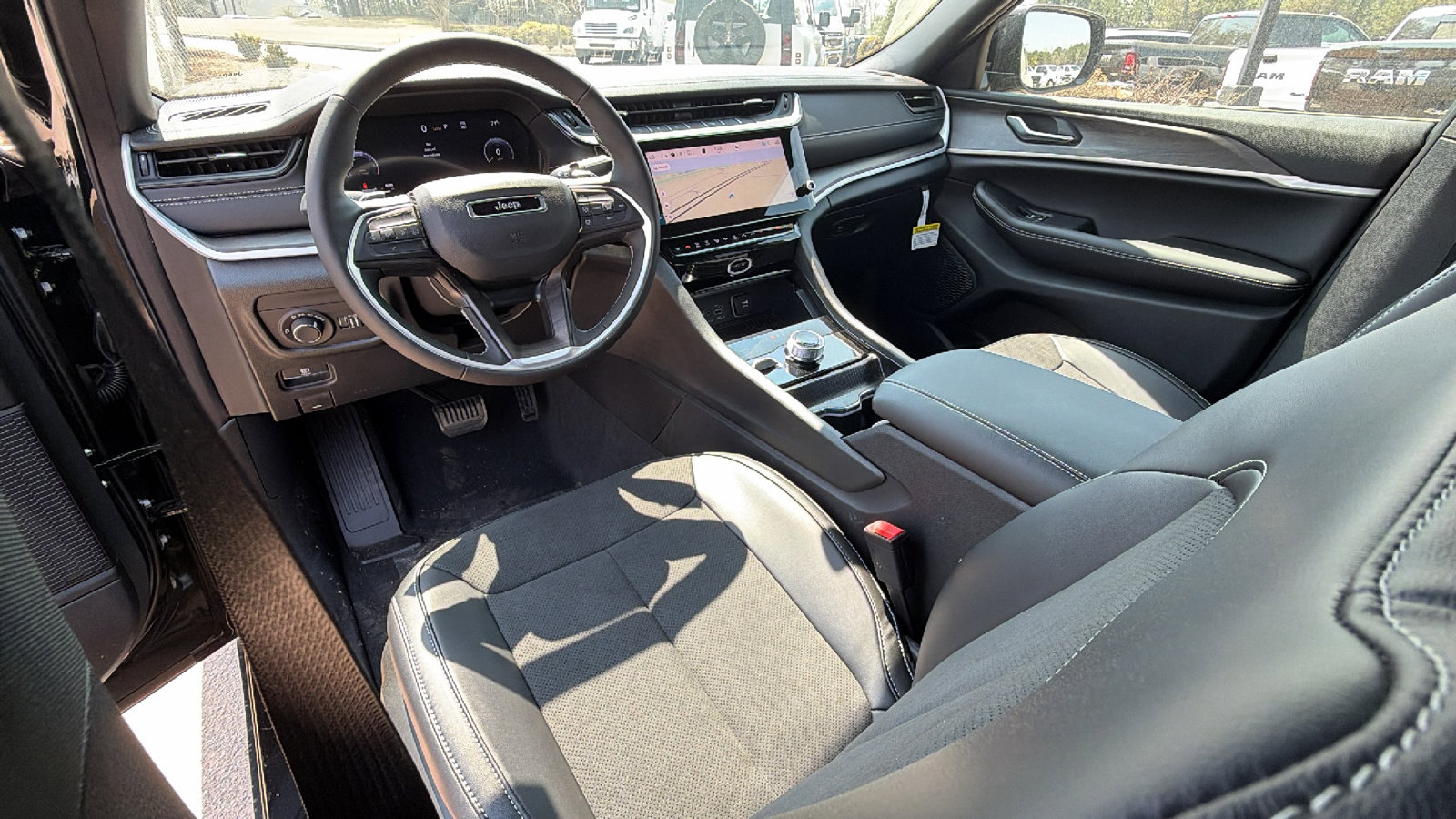 New 2026 RAM 5500 Tradesman w/ Chrome Appearance Group image 20