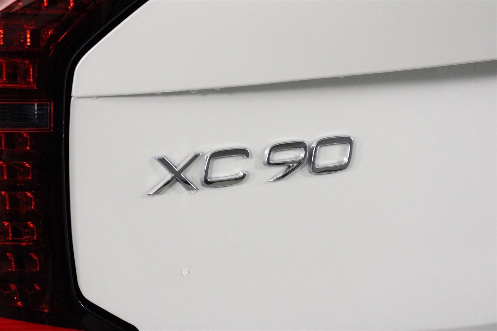 New 2026 Volvo XC90 B6 Ultra image 16