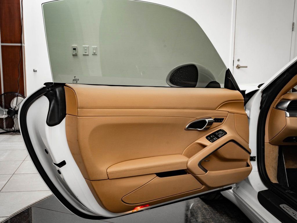 Used 2012 Porsche 911 Carrera S RWD image 31