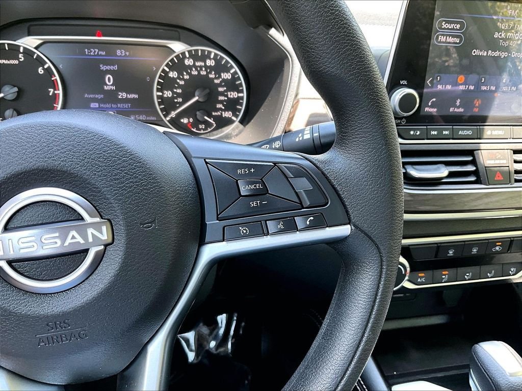 Used 2023 Nissan Altima 2.5 SV AWD/4WD image 19