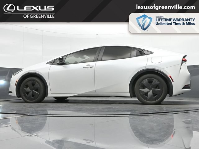 Used 2023 Toyota Prius LE FWD image 15