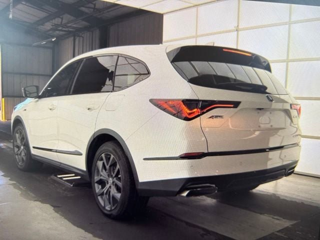 Used 2023 Acura MDX A-Spec AWD/4WD image 4