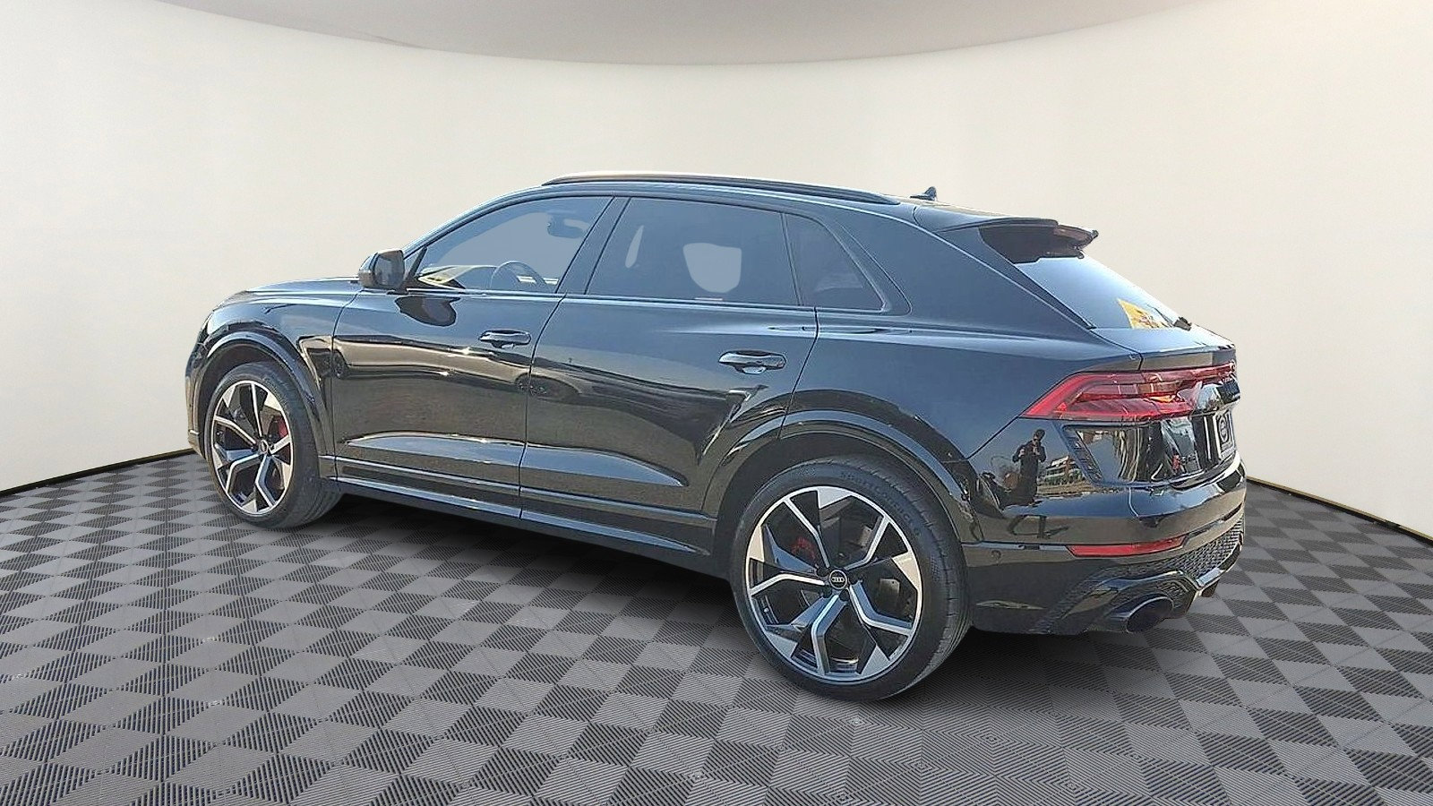 Used 2024 Audi RS Q8 AWD/4WD image 6