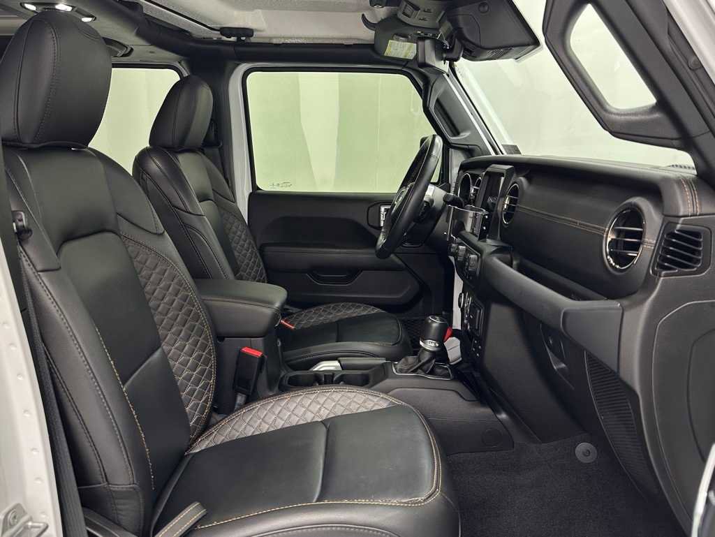 Used 2021 Jeep Wrangler Unlimited Sahara image 17