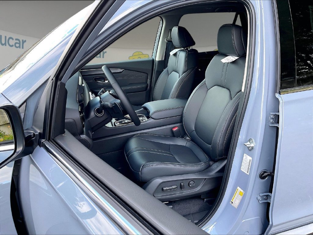 New 2026 Honda Pilot Touring image 11