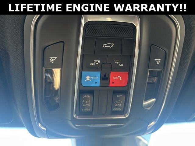 New 2025 Jeep Grand Cherokee Altitude image 36