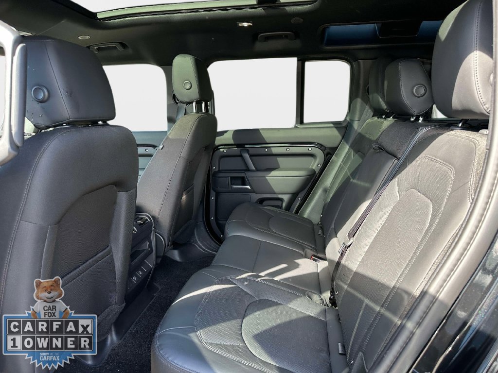 Used 2025 Land Rover Defender 110 S AWD/4WD image 14