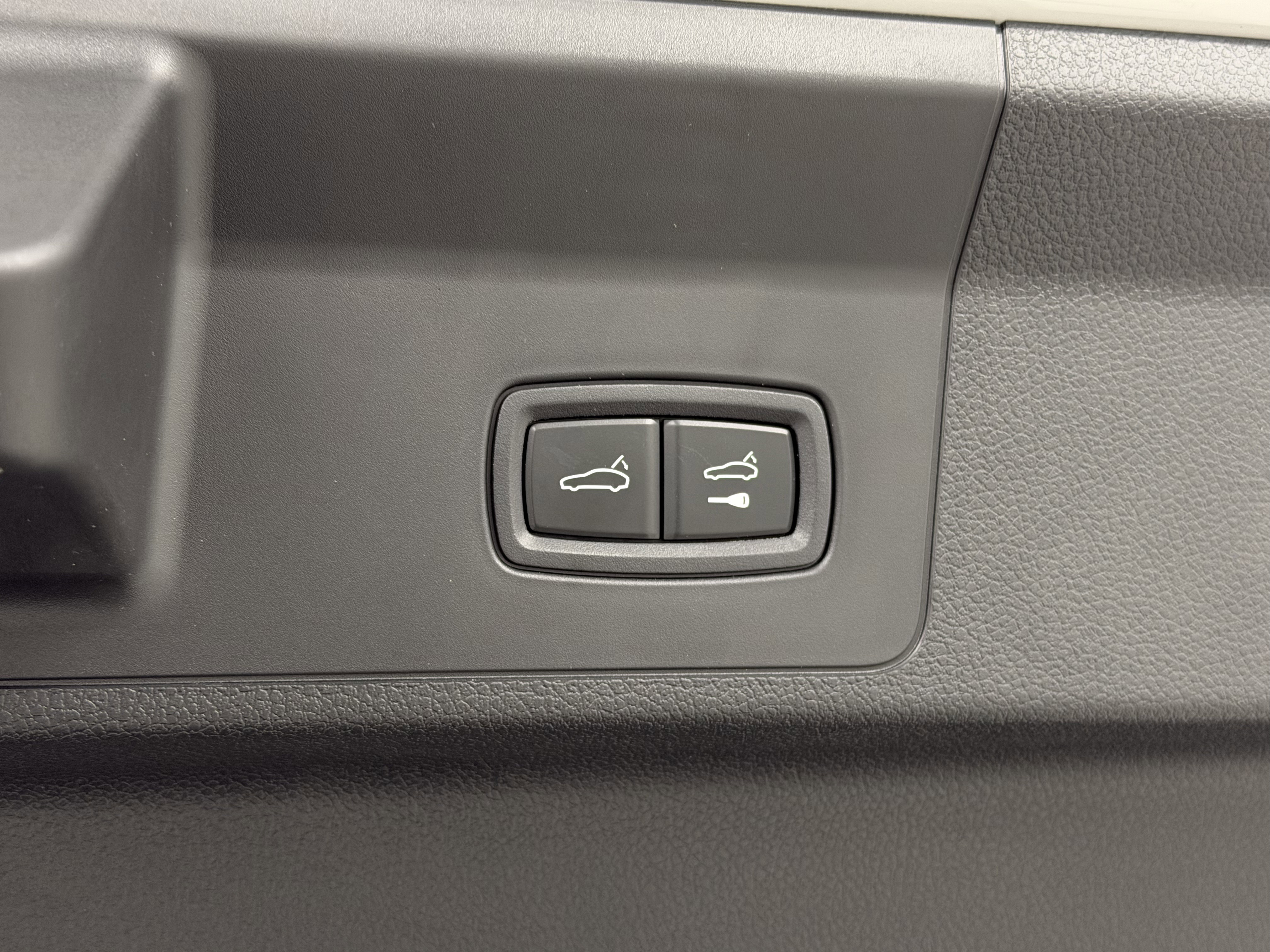 Used 2025 Porsche Panamera Turbo S image 65