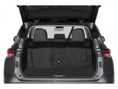 Certified 2024 Toyota Highlander Limited FWD image 11