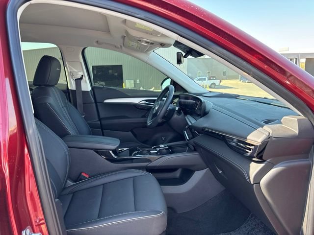 Used 2024 Buick Envision Avenir AWD/4WD image 13