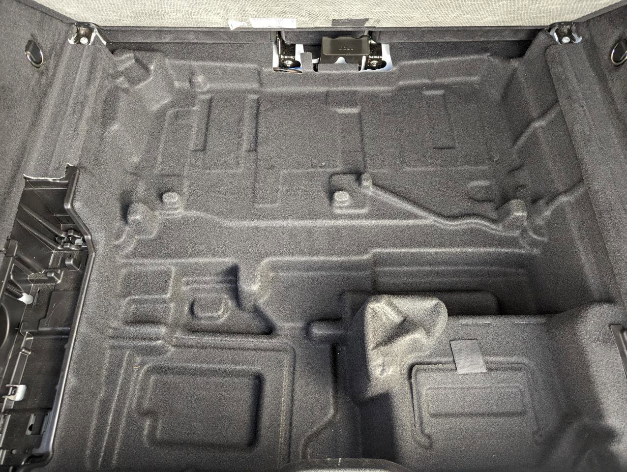 Used 2020 Mercedes-Benz GLC 43 AMG AMG GLC 43 4MATIC SUV image 41