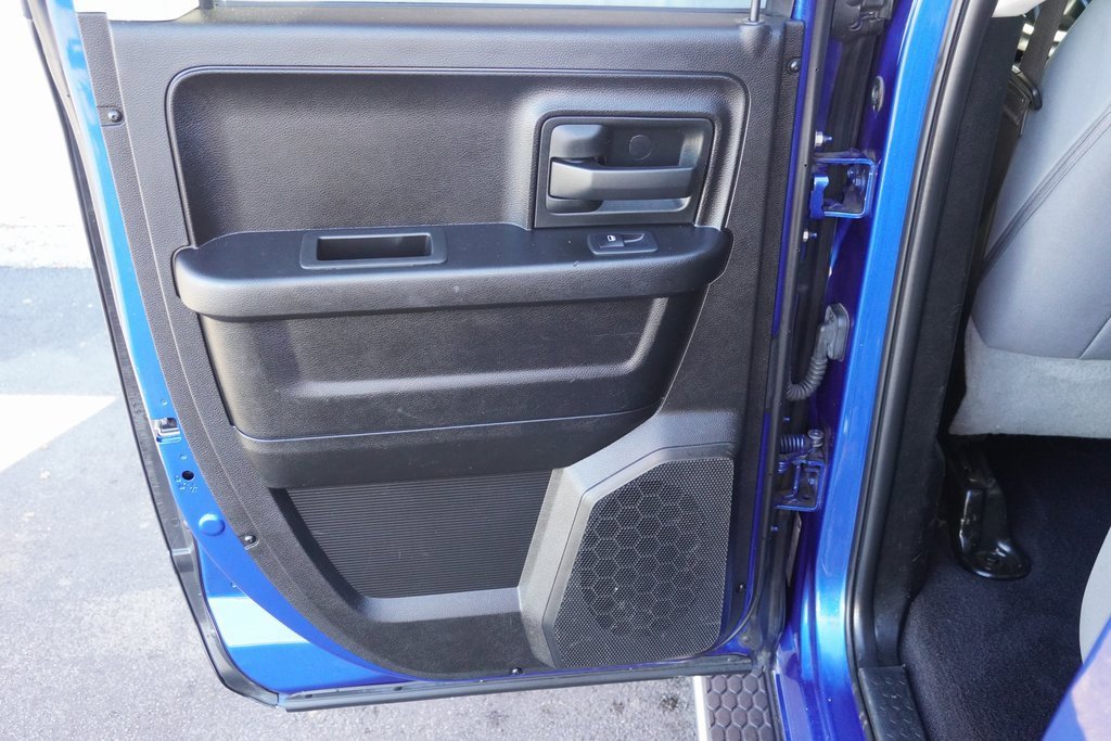 Used 2019 RAM 1500 Express w/ Express Value Package image 21