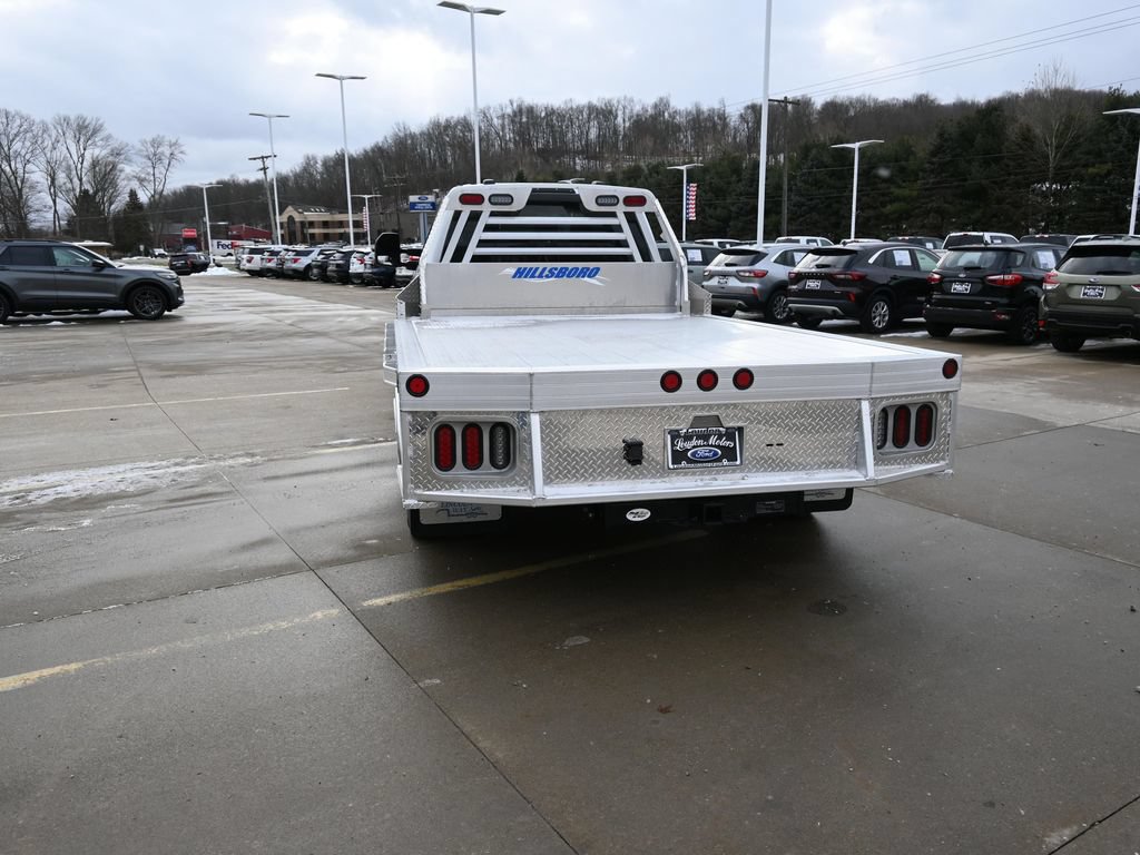 Used 2024 Ford F550 2WD SuperCab Super Duty w/ XLT Value Package image 29