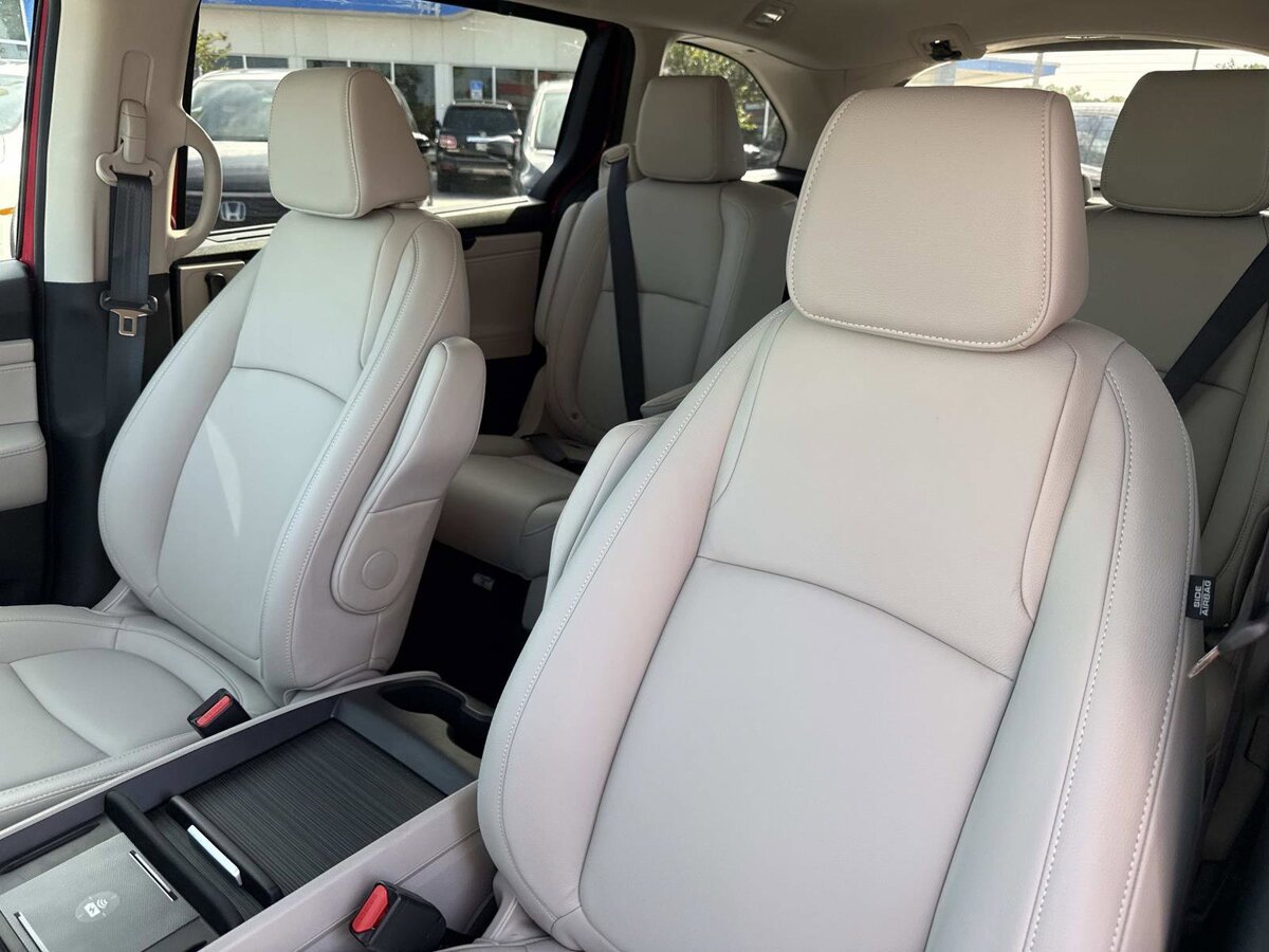 New 2026 Honda Odyssey EX-L image 23