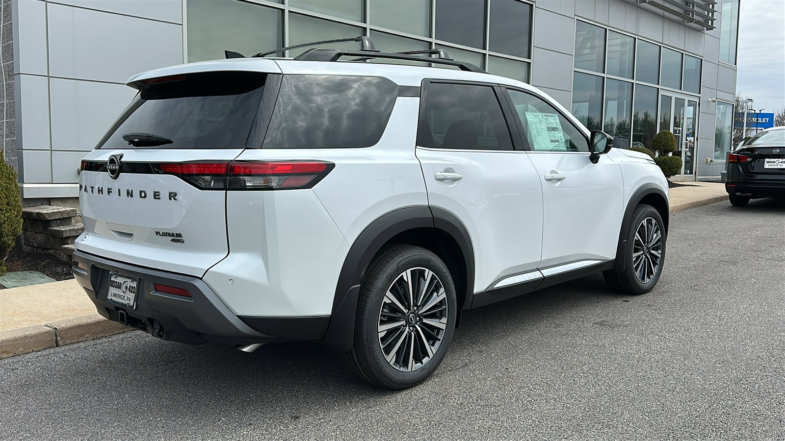 New 2026 Nissan Pathfinder Platinum AWD/4WD image 5