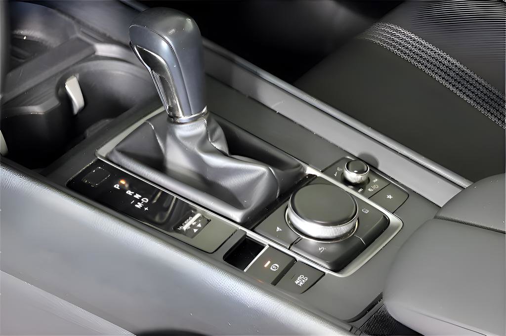 Used 2024 MAZDA CX-50 AWD 2.5 S w/ Premium Package image 31