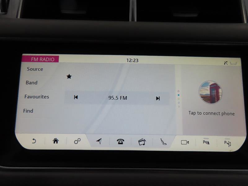 Used 2017 Land Rover Range Rover Sport SVR image 25