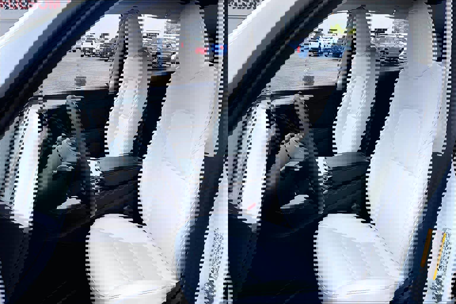 Used 2022 Tesla Model Y Long Range image 7