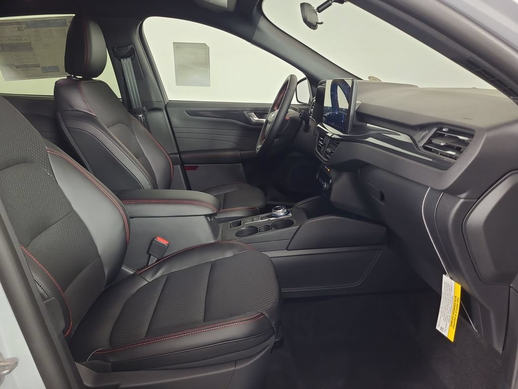 New 2026 Ford Escape ST-Line w/ Tech Pack #1 AWD/4WD image 21