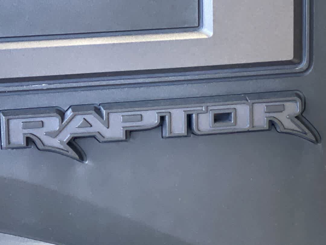Used 2019 Ford F150 Raptor w/ Equipment Group 802A Luxury AWD/4WD image 12
