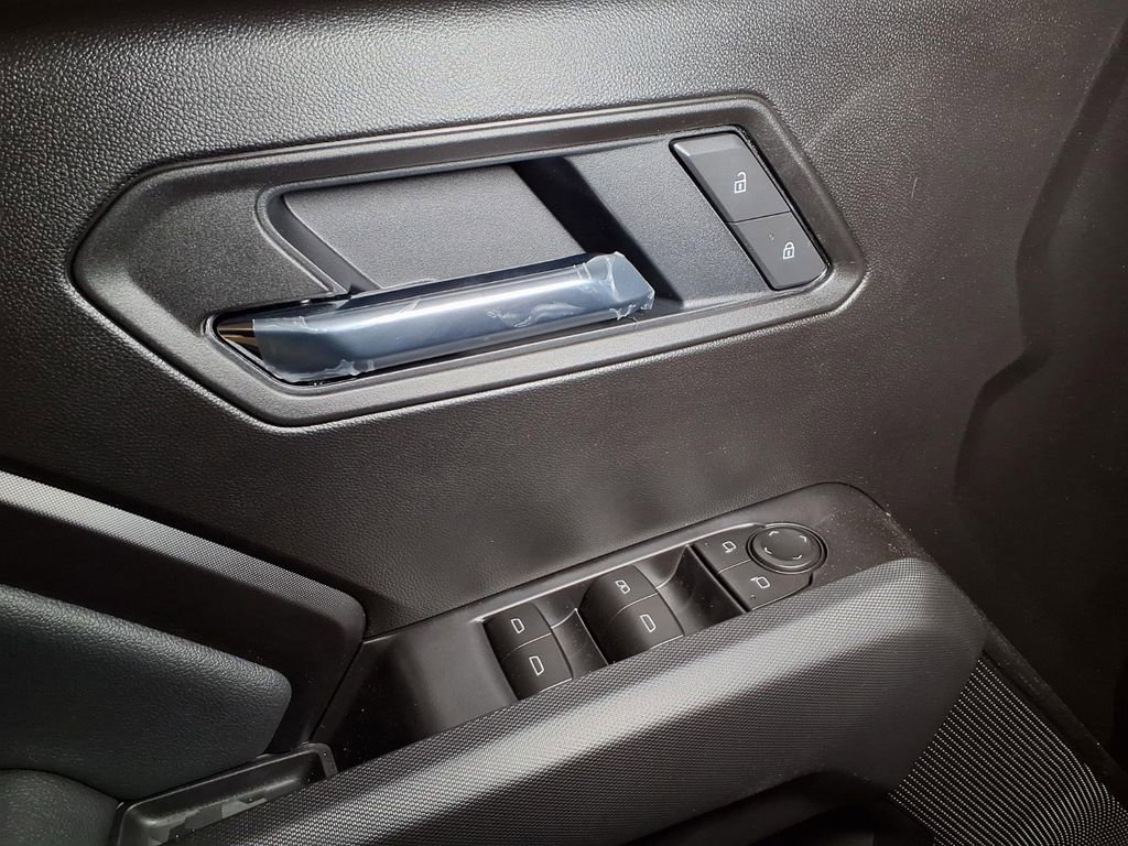 New 2026 GMC Canyon Elevation w/ Convenience Package RWD image 16