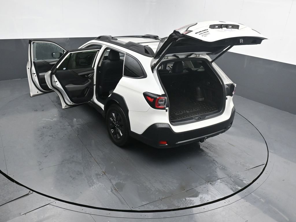 Used 2025 Subaru Outback Onyx Edition XT image 36