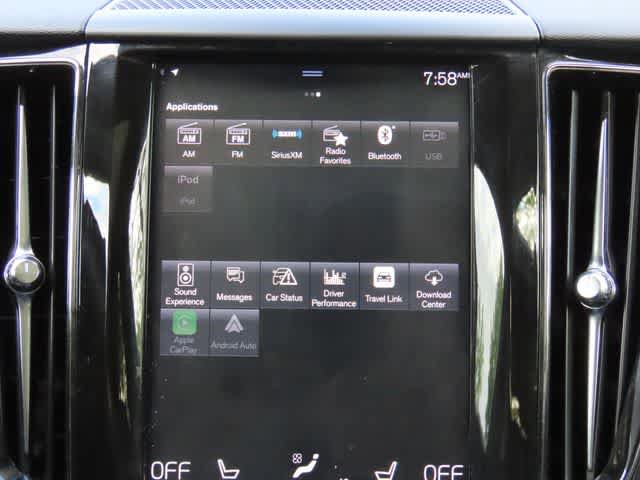 Used 2019 Volvo XC60 T5 Momentum w/ Multimedia Package AWD/4WD image 21