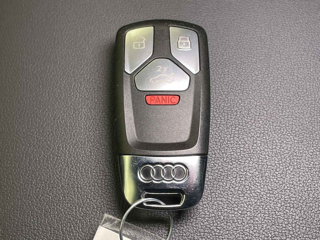 Certified 2025 Audi Q5 2.0T Premium Plus w/ Premium Plus Package image 44