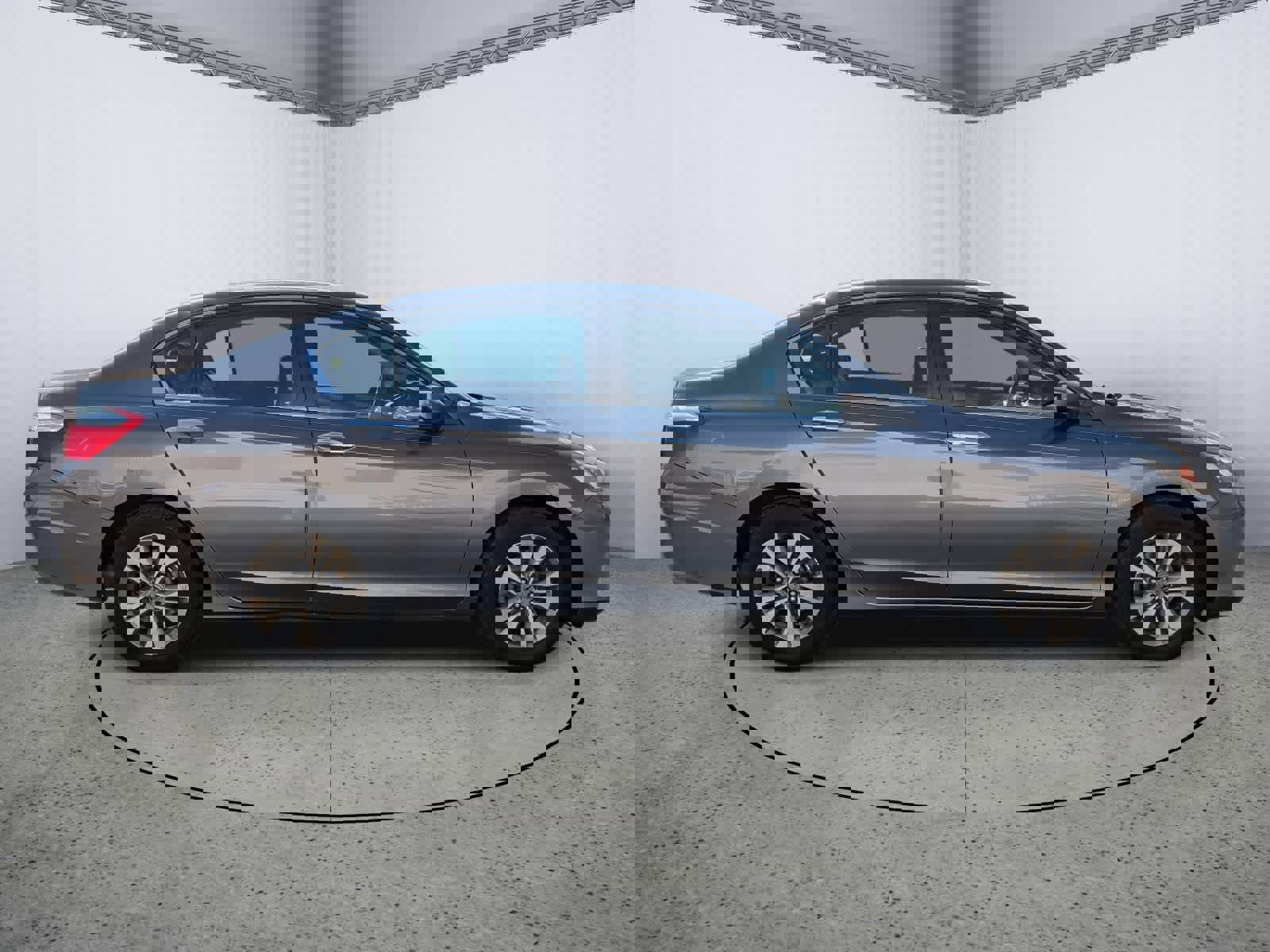 Used 2014 Honda Accord LX image 2