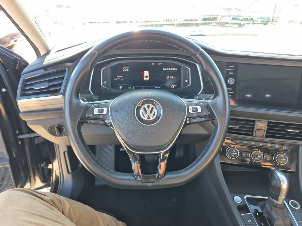 Used 2019 Volkswagen Jetta SEL image 14