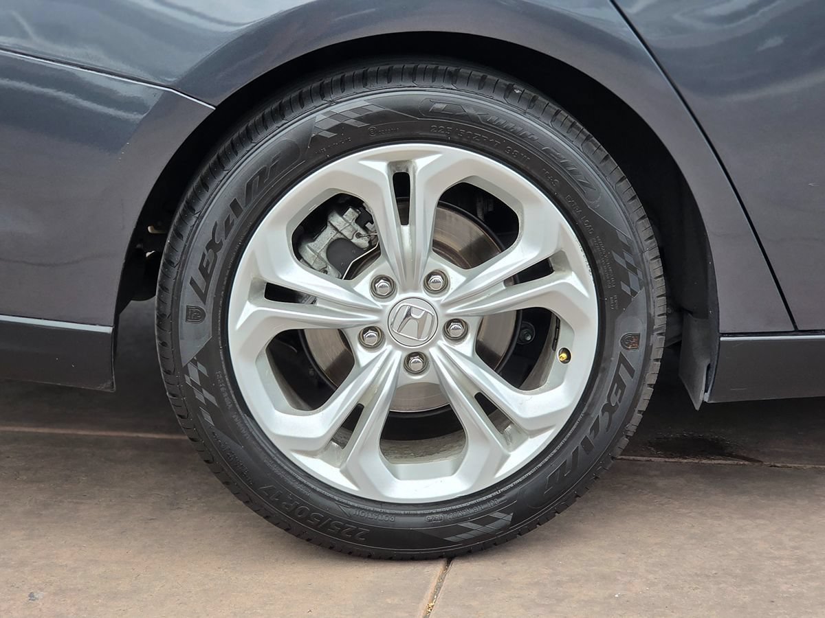 Used 2023 Honda Accord LX image 13
