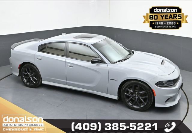Used 2020 Dodge Charger R/T w/ Plus Group RWD image 18