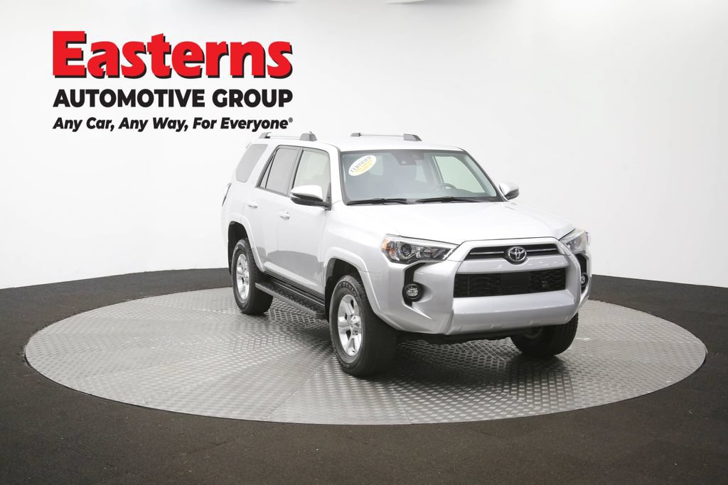 Used 2024 Toyota 4Runner SR5 AWD/4WD image 45
