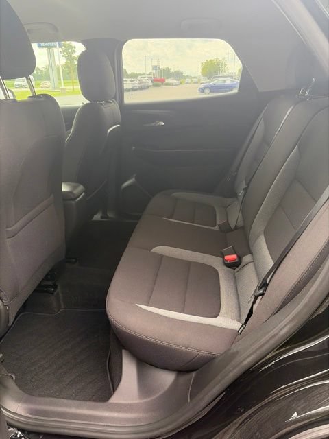 Used 2024 Chevrolet TrailBlazer LS w/ LS Convenience Package AWD/4WD image 17
