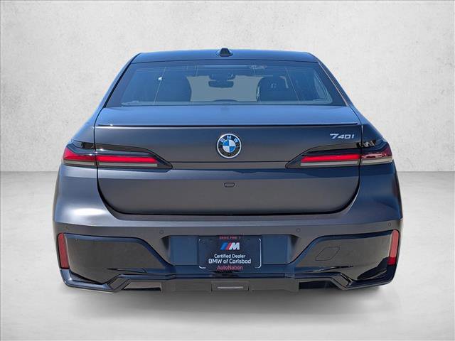 New 2026 BMW 740i image 9